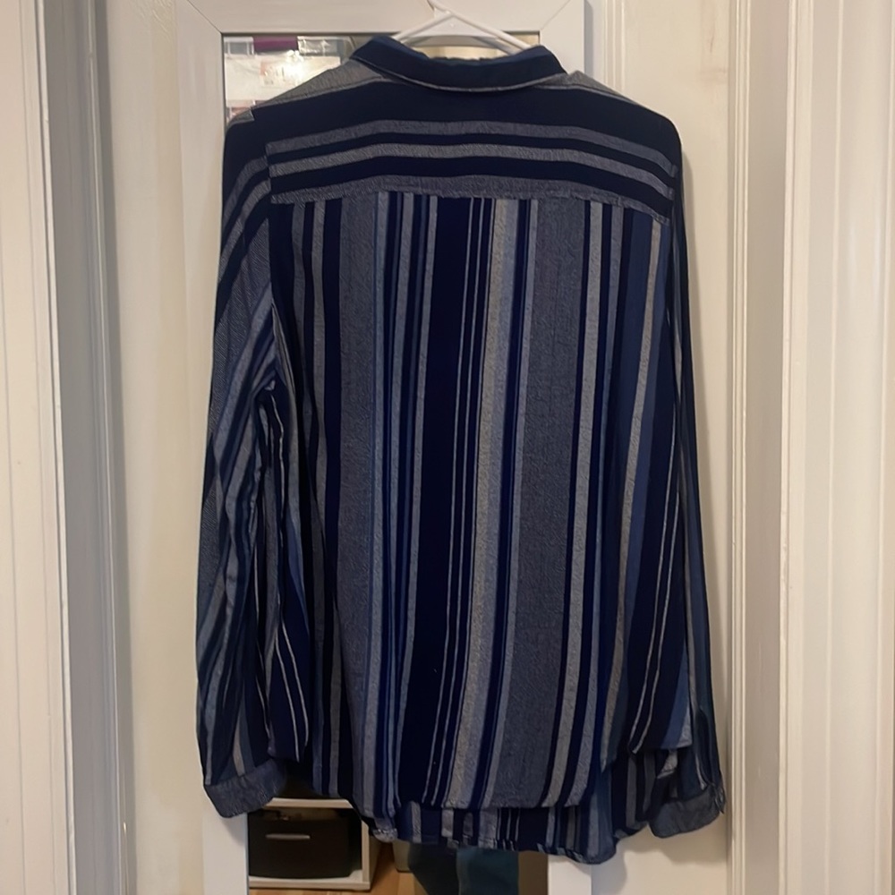 Multi Blue Stripe Button Up - Picture 6 of 6